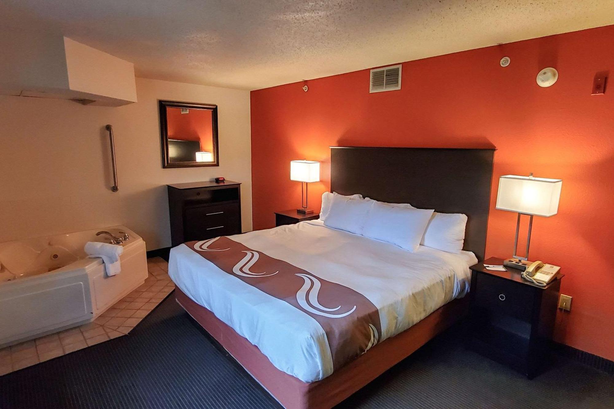Quality Inn Atchison Exterior photo